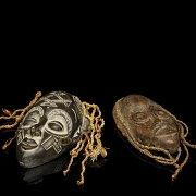 Pareja de máscaras ceremoniales africanas, s.XX