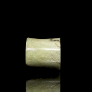 Carved jade ornament, Qijia culture - 4