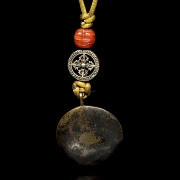 Colgante de bronce y ágata, Tíbet, dinastía Qing