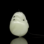 Jade pendant ‘Peach’, Qing dynasty