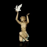 Lladró figurine, ‘Offer of Peace’