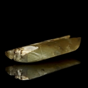 Carved jade figure ‘Insect’, Han style - 2