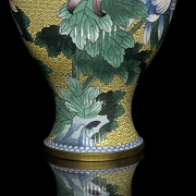 Pareja de jarrones cloisonné 