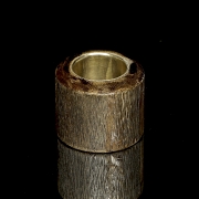 Anillo de arquero de madera chenxiagmu y metal, dinastía Qing