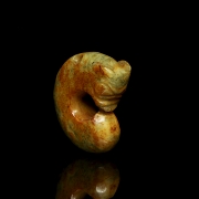 Colgante de jade tallado 
