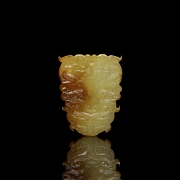 Colgante de jade amarillo 