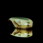 Amuleto de ágata bicolor, dinastía Liao