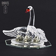 Cisne con tres crias de Swarovski - 1