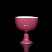 Copa de porcelana con esmalte rosa, con sello Yongzheng