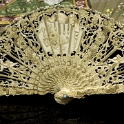 Abanico de papel por Romano