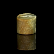 Cuenta tubular de jade, cultura Honsghan