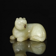 Figura de jade blanco tallado 