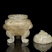 Incensario de cuarzo tallado