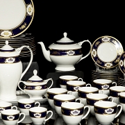 Versailles Fine Porcelain “Complete Tableware Set,” 20th century - 4