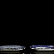 两只19世纪英国柳条纹托盘