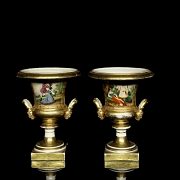 Pair of Medici-style vases, 19th century - 9