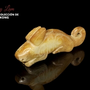 Carved jade figure ‘Mythical beast’, Zhou dynasty