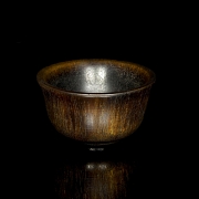 Carved bowl, with Qianlong seal
