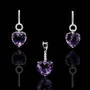 Conjunto en oro blanco de 18 kt con amatistas y diamantes