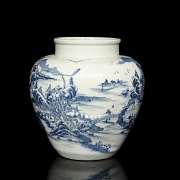 Jarrón de cerámica azul y blanco 