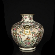 Jarrón de porcelana