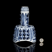 Blue and white porcelain ritual bell, with Xuande mark