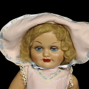 Muñeca clásica española