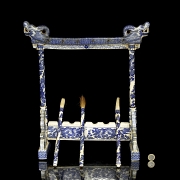 Porcelain stand with three brushes, 20th century - 10