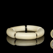 White jade bead bracelet, Zhou style