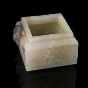 Recipiente de jade tallado 