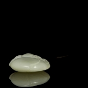 Jade pendant ‘Peach’, Qing dynasty