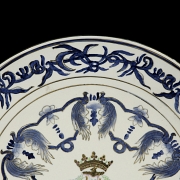 Plato de porcelana