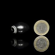 Ancient ‘Dzi’ carved two-coloured agate - 6