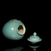 Porcelain jar ‘Plum Blossoms’, 20th century - 5
