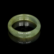 Circular carved jade bangle, 20th century