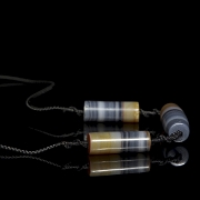 Colgante de tres cuentas 