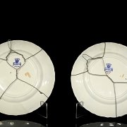 Mason's England Pottery, pair of hand-painted “Chinoiserie” plates, 19th century - 5