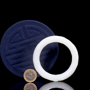 Hetian white jade bracelet, Qing dynasty
