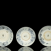Tres platos de cerámica esmaltada, dinastía Ming - 6