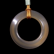 Colgante de ágata tallada, s.XX