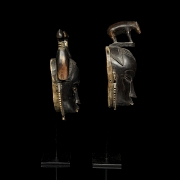 Dos máscaras de madera, pueblo Baulé, Costa de Marfil, s.XX