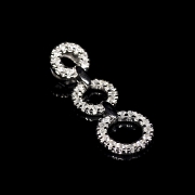 Colgante de oro blanco de 18k con diamantes