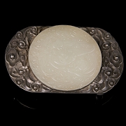 Silver and jade buckle, ‘Bat with Peaches,’ Qing dynasty