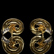 Pendientes de oro amarillo de 18 kt con diamantes