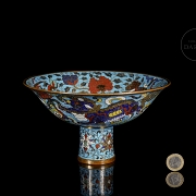 Cuenco con pie de bronce dorado y esmalte cloisonné 