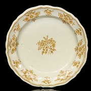 19世纪穆斯捷出土的三只陶瓷盘 - 2