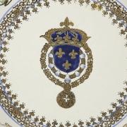 Plato de porcelana