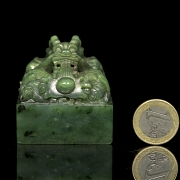 Sello de jade verde espinaca