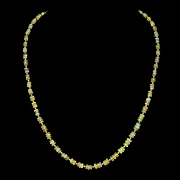 Collar con cuentas de ópalo amarillo