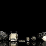 Set of silver objects